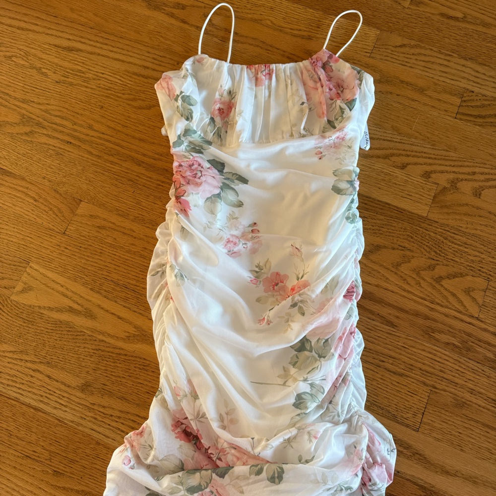 JJ’s house short floral dress